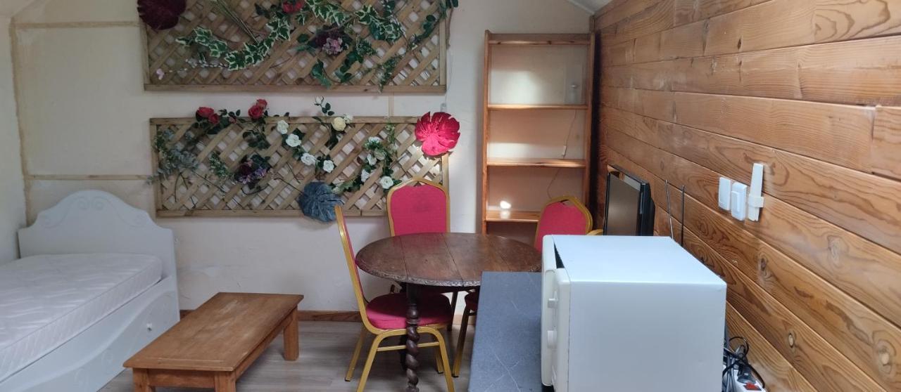 La Maison Du Saule Pompignac Eksteriør bilde